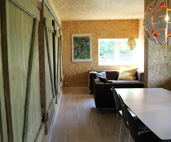 Ferienhaus I *